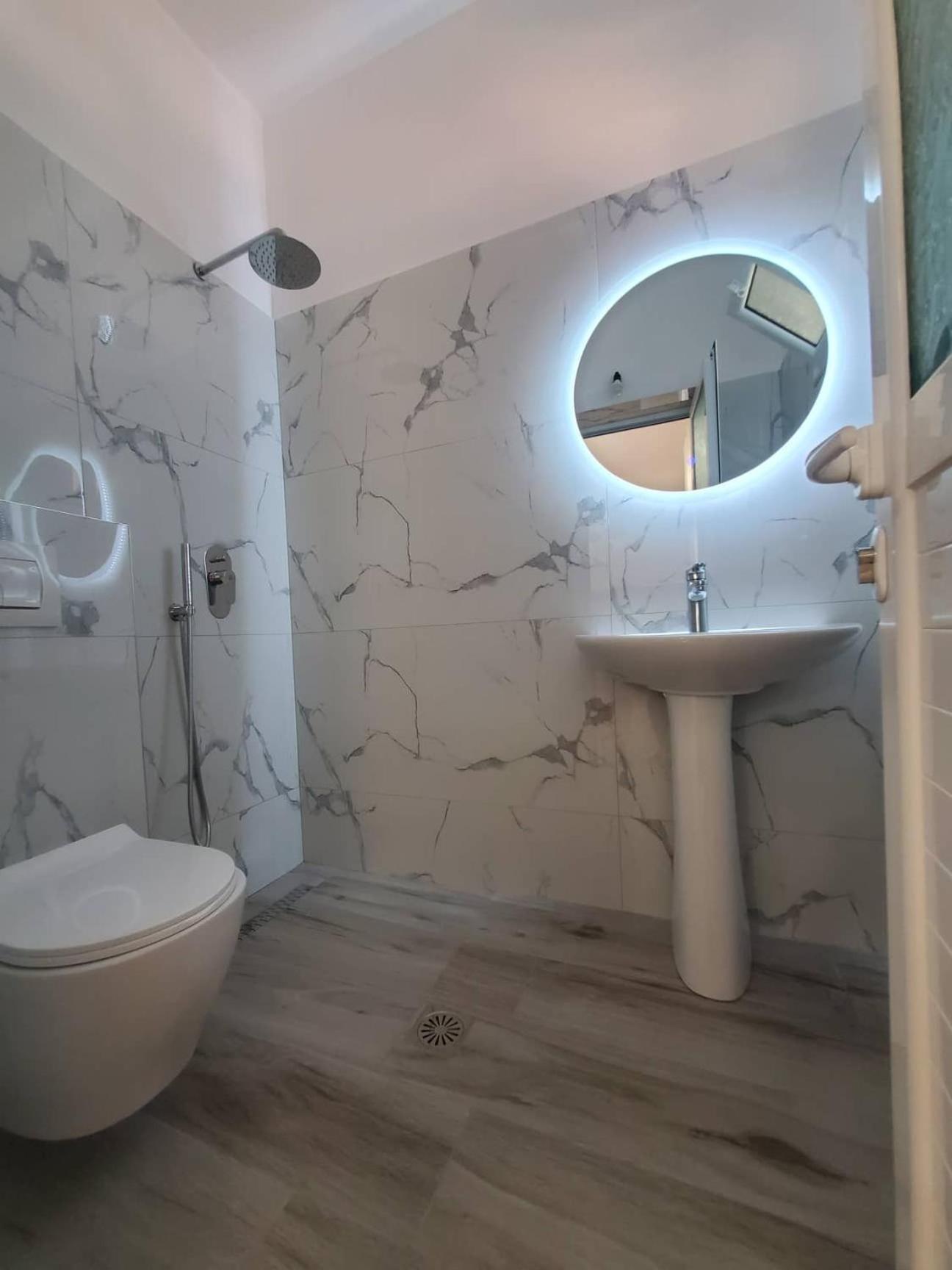 Guest House Sandri Sarandë Eksteriør billede