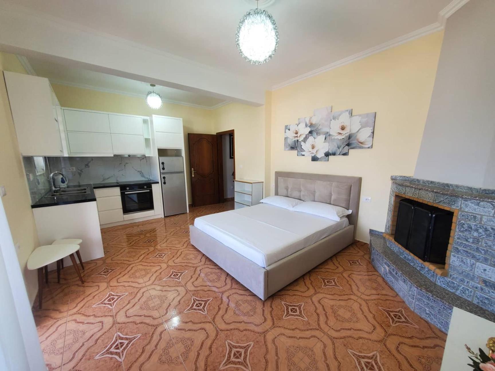Guest House Sandri Sarandë Eksteriør billede