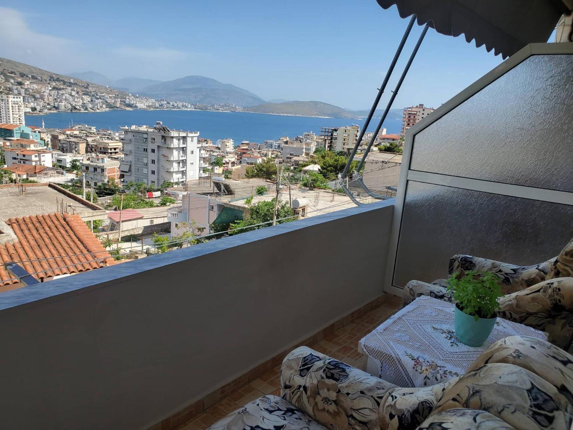 Guest House Sandri Sarandë Eksteriør billede