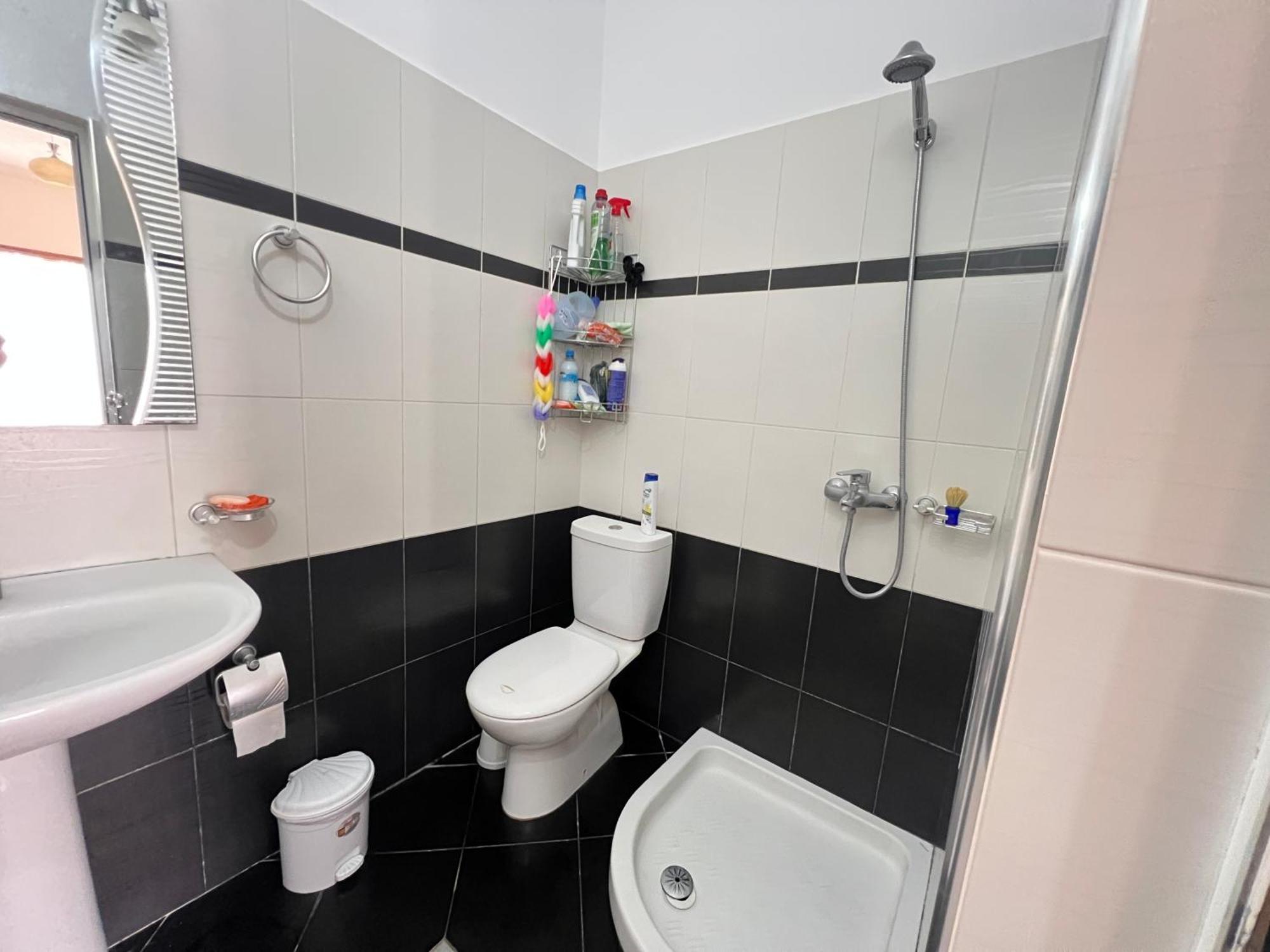 Guest House Sandri Sarandë Eksteriør billede
